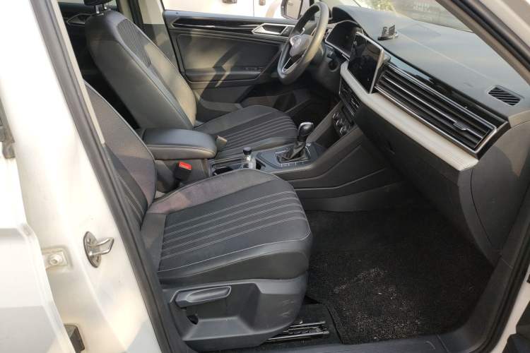 Used Volkswagen Tiguan L 2022 330TSI Automatic Two-Wheel Drive Comfort Edition
