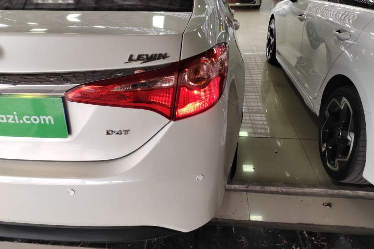 Used Toyota Levin 2017 Revised Version 185T CVT New Sharp Edition China V Standard
