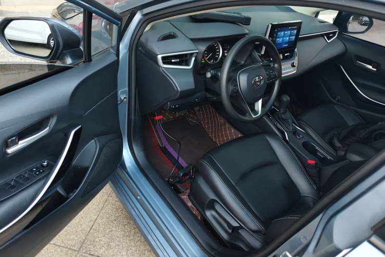 Used Toyota Corolla 2021 Dual-Motor 1.8L E-CVT Elite Edition
