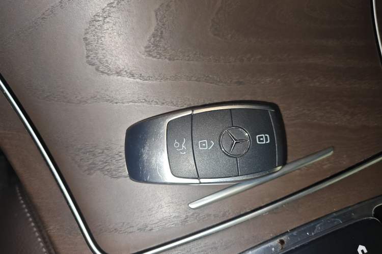 Used Mercedes-Benz GLC 2020 GLC 300 L 4MATIC Dynamic Edition
