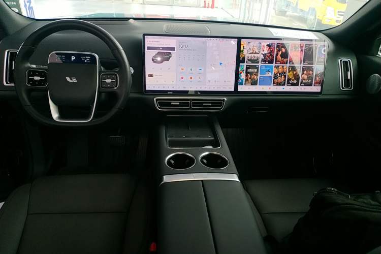 Used Li Auto L8 2023 Pro Model
