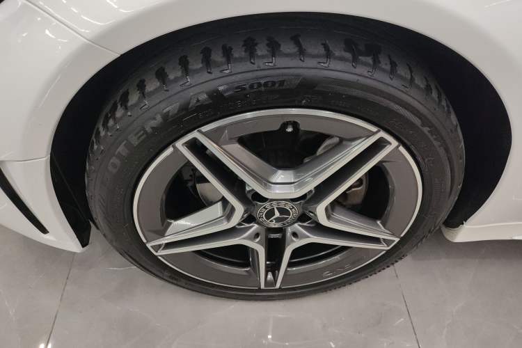 Used Mercedes-Benz C-Class 2020 Facelifted C 260 Estate
