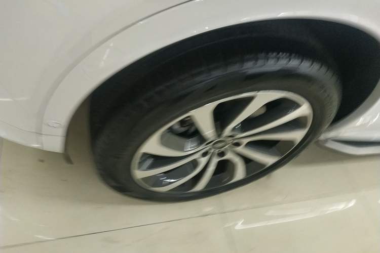 Used Land Rover Discovery Sport 2023 249 PS R-Dynamic SE Performance Tech Edition