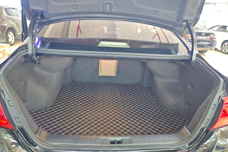 Used Nissan Teana 2016 2.0L XE Fashion Edition
