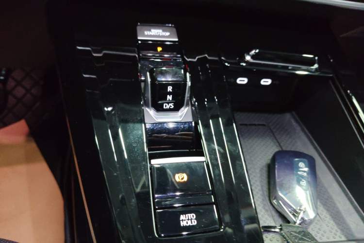 Used Volkswagen Talagon 2024 380TSI All-Wheel-Drive Luxury Jiajing Pro Shared-Estate 7-Seater
