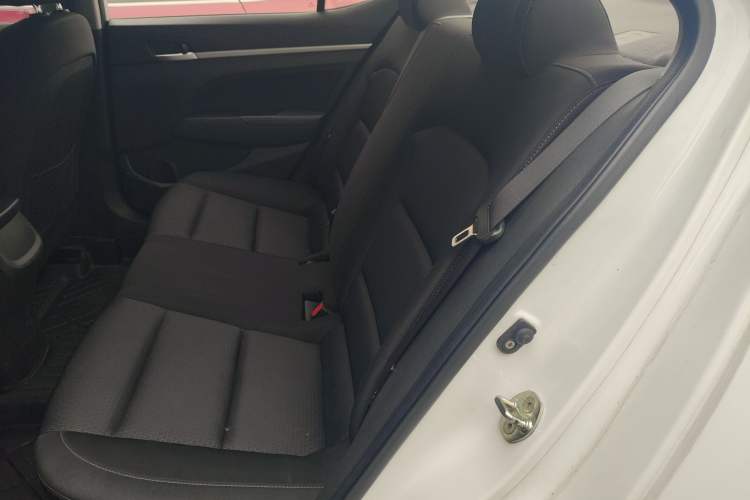 Used Hyundai Elantra 2018 1.6L Automatic 15th Anniversary Special Edition