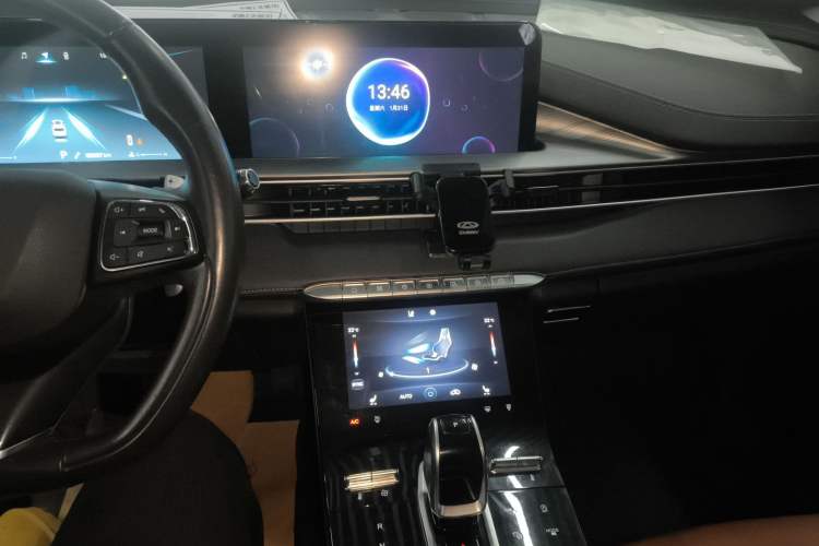 Used Chery Tiggo 8 PLUS 2021 290TGDI DCT Luxury Edition