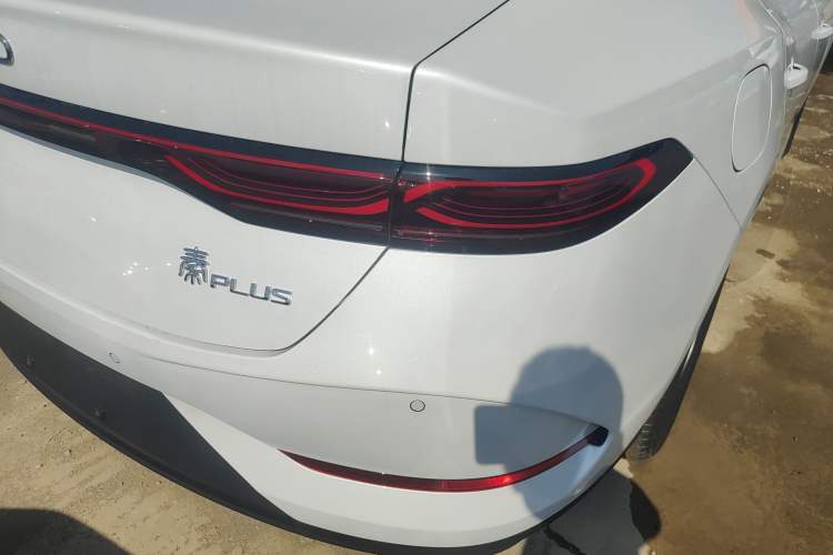 Used BYD Qin PLUS 2025 DM-i Smart Drive 55KM Leading Model
