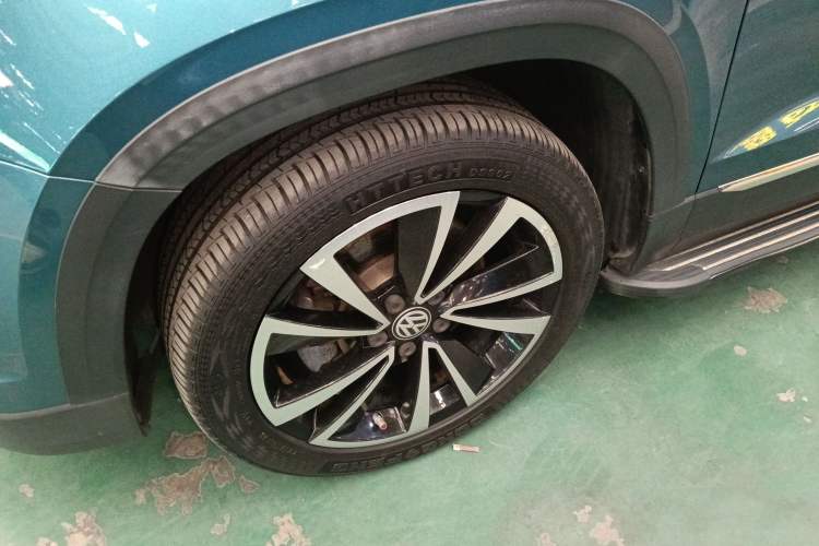 Used Volkswagen Tharu 2020 280TSI Two-Wheel Drive Luxury Edition China VI Standard
