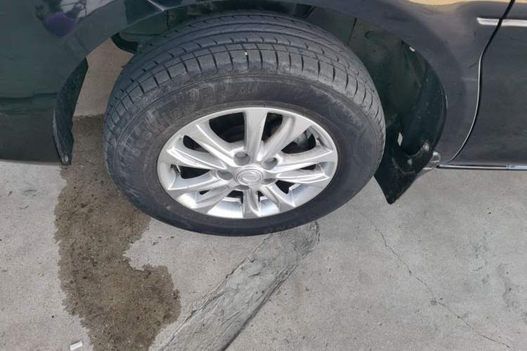 Used FORTHING Lingzhi 2020 M5L 1.6L Luxury 7-Seater
