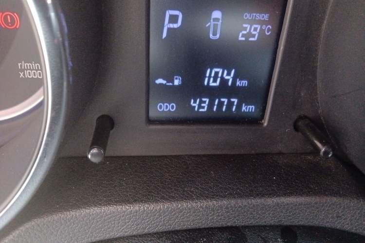 Used Changan CS35 2016 1.6L Automatic Luxury Model China V Standard
