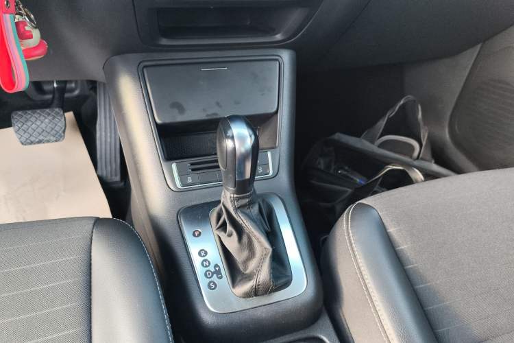 Used Volkswagen Tiguan 2017 300TSI Automatic Two-Wheel Drive Silk Road Luxury Edition
