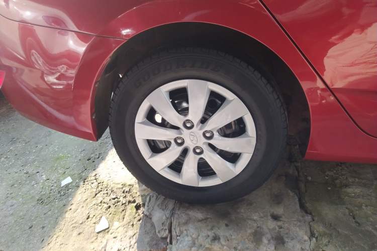 Used Hyundai Verna 2014 1.4L Manual Fashion GS Model