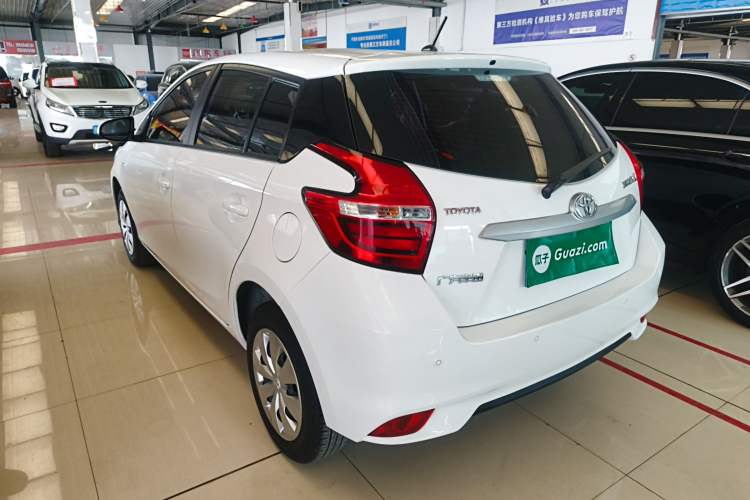 Used Toyota YARiS L Zhi Xian 2022 1.5L CVT Leading PLUS Edition