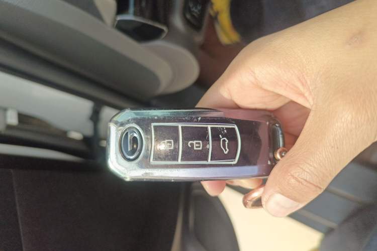 Used GAC Trumpchi GS4 2017 235T Automatic Two-Wheel Drive Luxury Smart Connectivity Version