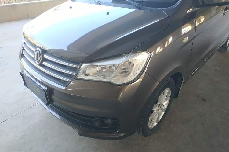 Used Dongfeng Fengon 330 2019 1.5L 330S Manual Comfort Version China VI Standard