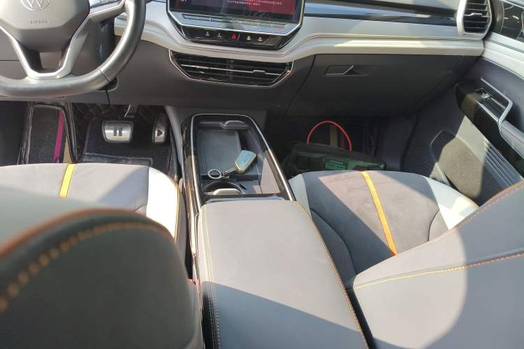 Used Volkswagen ID.6 CROZZ 2021 Revised Version Long-Range PRO Edition