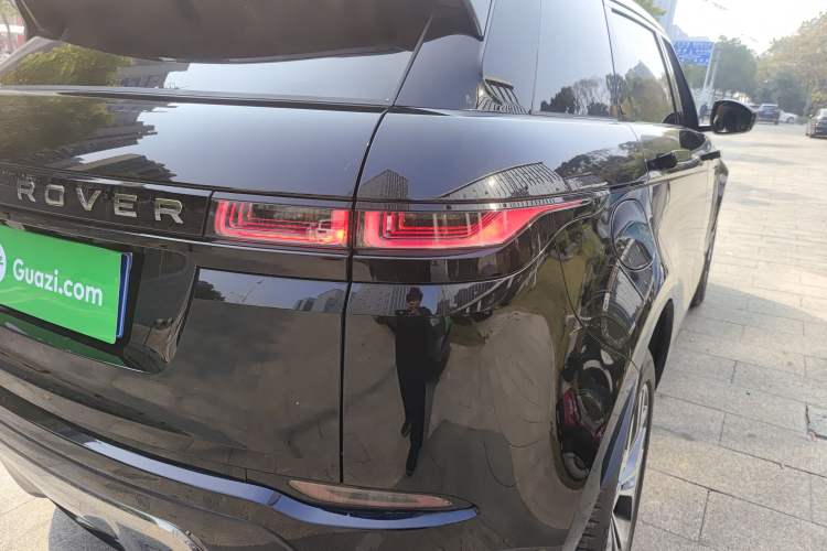 Used Land Rover Range Rover Evoque 2022 Facelifted Aurora L 249 PS R-Dynamic Luxury Edition