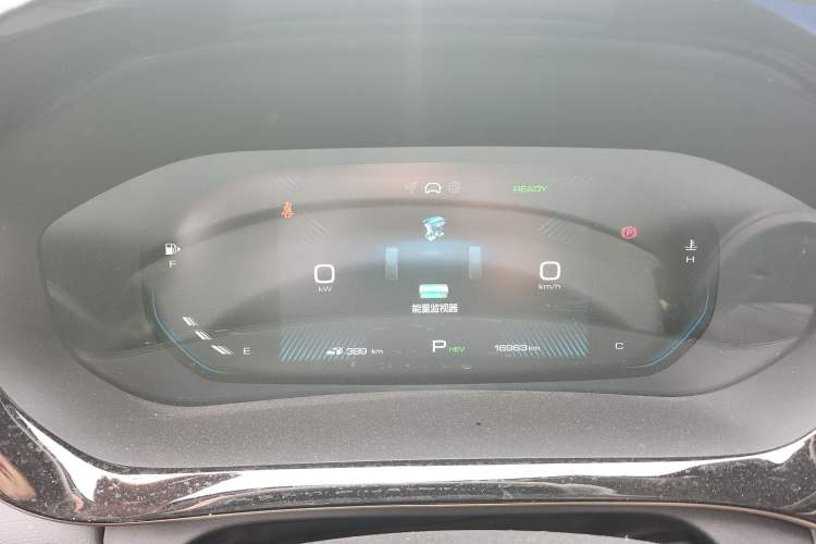 Used Wuling Xingyun 2023 2.0L DHT Flagship Edition