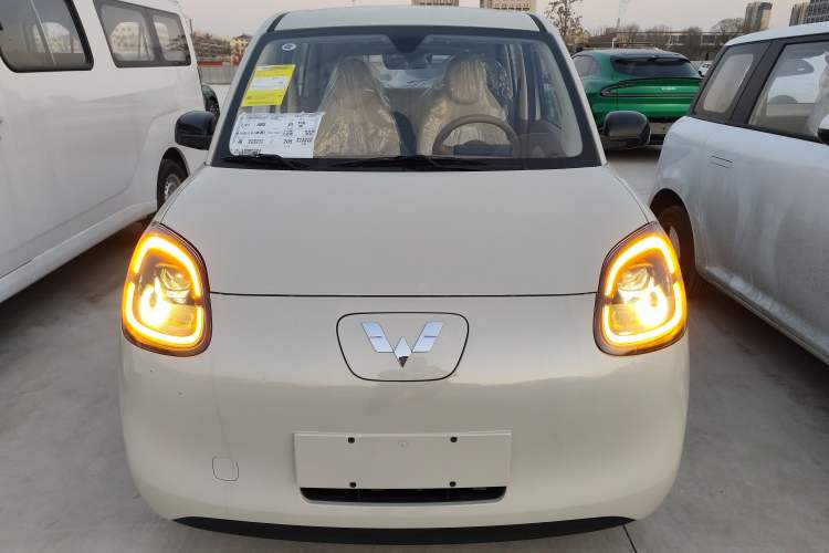 Used Wuling Hongguang MINIEV 2025 Four-Door Version Advanced Edition
