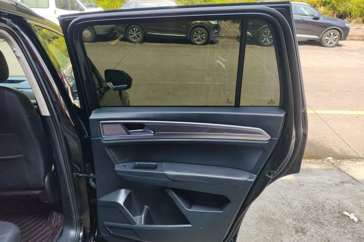 Used Volkswagen Teramont 2020 330TSI Two-Wheel-Drive Luxury Edition China VI Standard