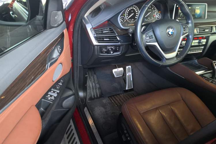 Used BMW X6 2015 xDrive35i Leading Model
