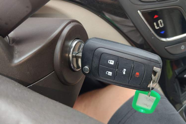 Used Buick Regal 2015 2.0L Leading Fashion Edition
