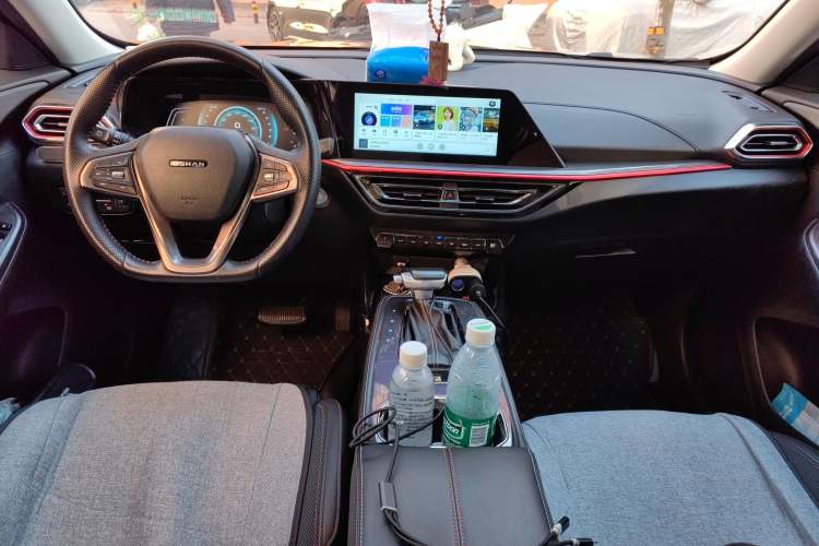 Used Oshan X5 2021 1.6L CVT Luxury Model
