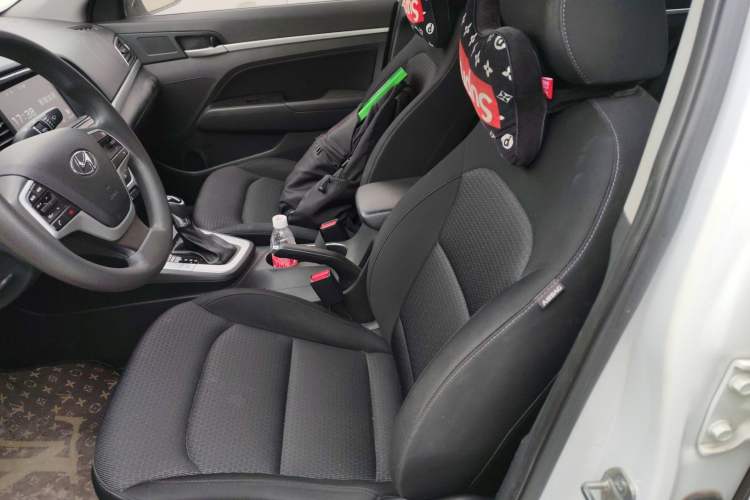 Used Hyundai Elantra 2016 1.6L Automatic ZhiXuan – Elite Version