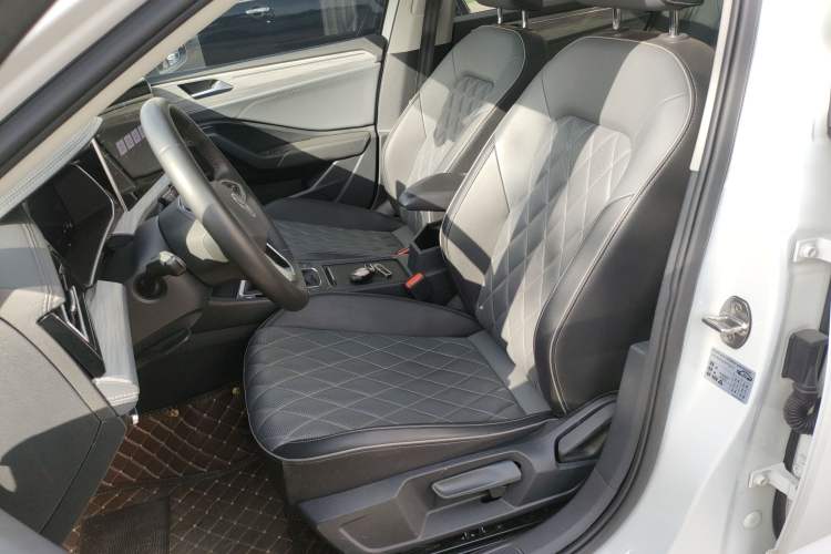 Used Volkswagen Sagitar 2023 200TSI DSG Excellence Edition