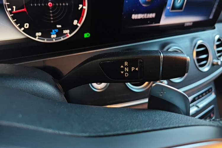 Used Mercedes-Benz E-Class 2020 Facelift E 260 L Sport Edition
