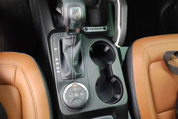 Used Ford Bronco 2024 2.3T Long Beach
