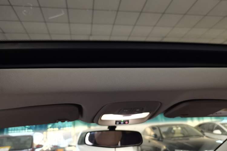 Used Buick GL6 2021 323T Mild Hybrid Connect Luxury Model
