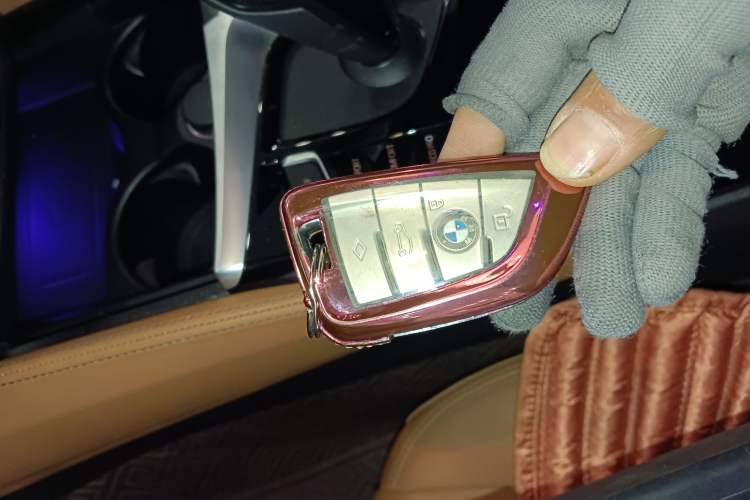 Used BMW 5 Series 2020 530Li Luxury Edition M Sport Package
