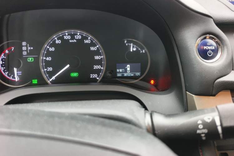 Used Lexus CT 2017 CT200h Comfort Edition Monochrome China VI
