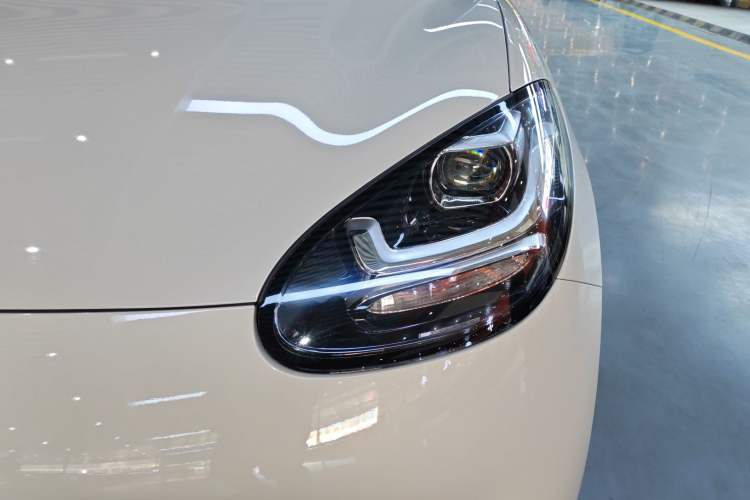 Used Wuling Bingo 2023 333 km Fast-Share Version
