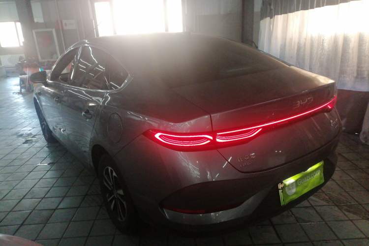 Used BYD Qin PLUS 2025 DM-i Smart Drive 120KM Superior Model