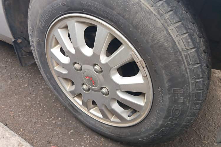 Used Wuling Rongguang V 2018 1.5L Standard Version