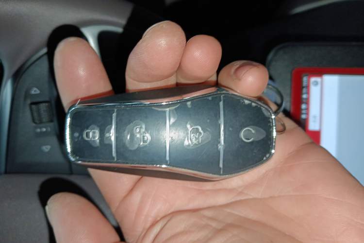 Used BYD Song PLUS New Energy 2025 DM-i Smart Drive 112KM Prestige Model