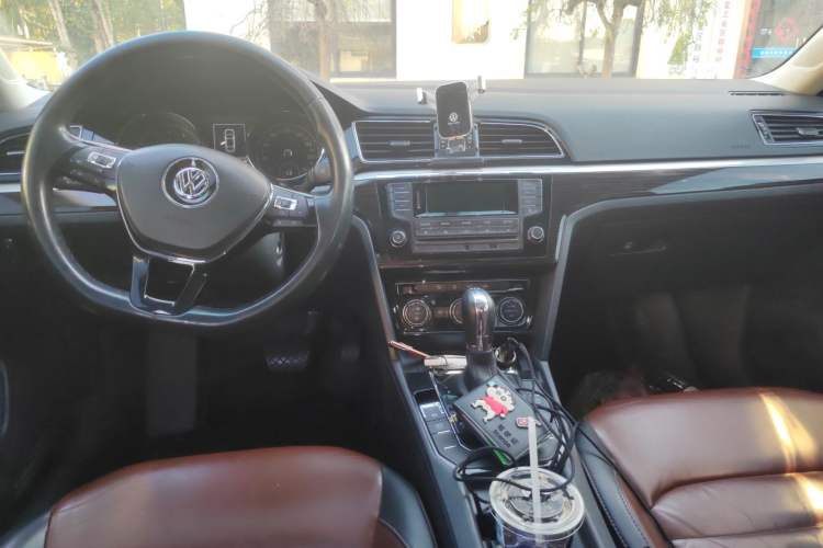 Used Volkswagen Lamando 2015 330TSI DSG Comfort Edition
