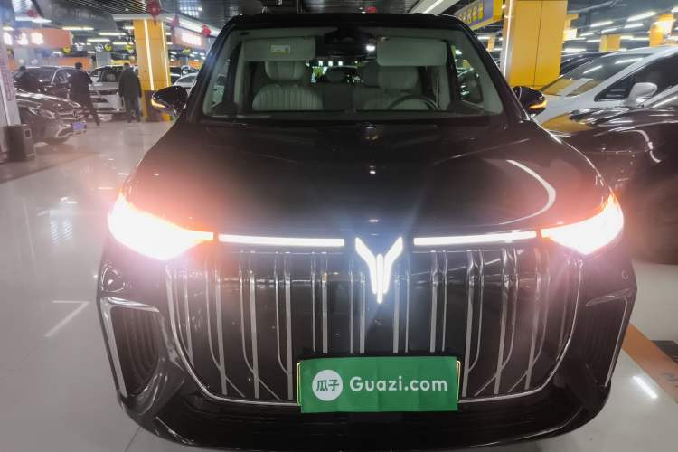 Used VOYAH Dream 2022 0-Emission Edition Dream+ Smart Range Package – 605 km
