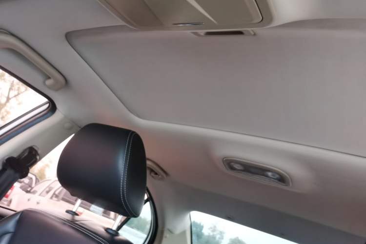 Used Geely Auto Emgrand 2017 Sedan Million Edition 1.5L Manual - Upward Version