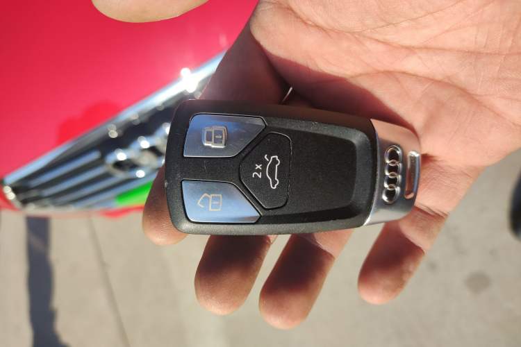 Used Audi A4L 2019 40 TFSI Ambition China VI