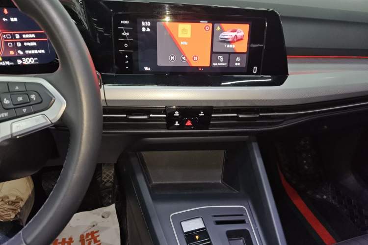 Used Volkswagen Golf 2023 Facelift 280TSI DSG Pro