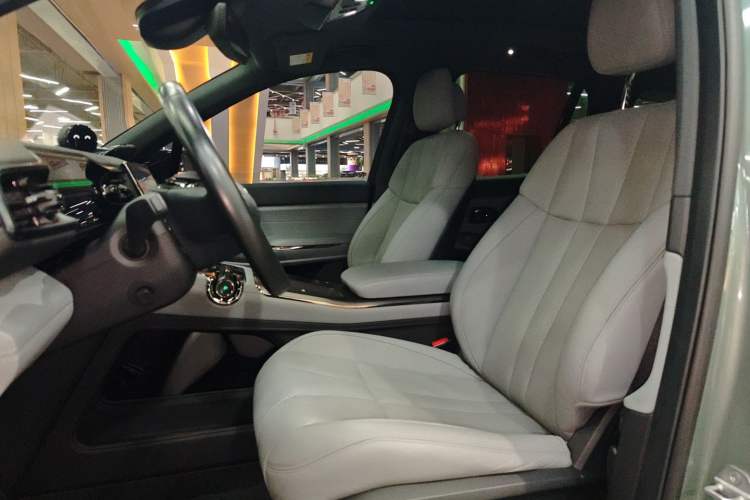 Used Nio ES8 2020 450 km Range 6-Seater Version
