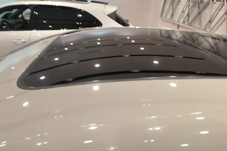 Used Porsche Macan 2023 Macan 2.0T
