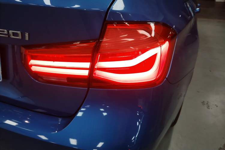 Used BMW 3 Series 2017 320i M Sport
