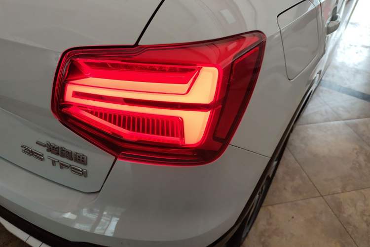 Used Audi Q2L 2020 35 TFSI Fashion Dynamic Model
