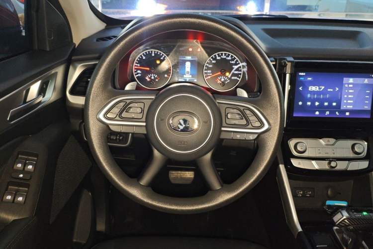 Used Great Wall Poer 2021 2.0T Commercial Version Automatic Diesel 4x4 Elite Long-Box GW4D20M