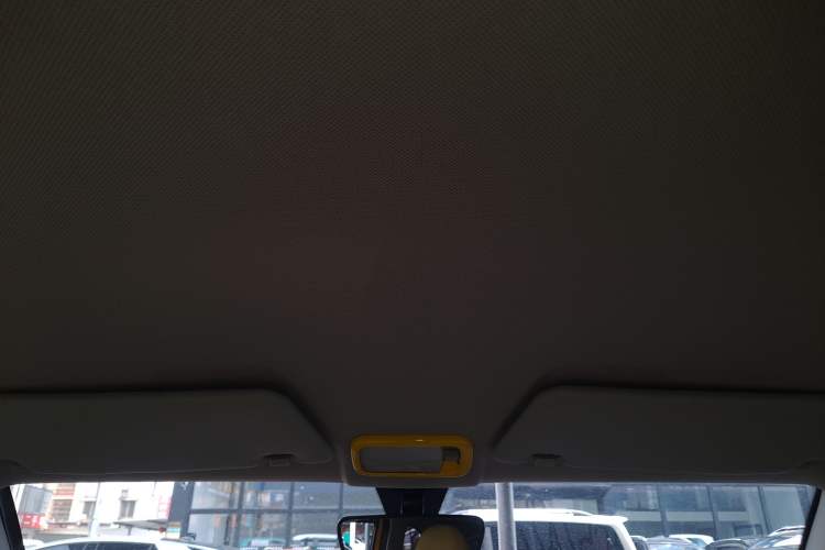 Used Wuling Hongguang MINIEV 2021 Macaron Premium Model – Lithium Iron Phosphate
